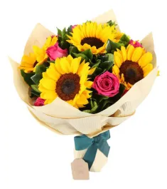 roses and sunflowers bouquet