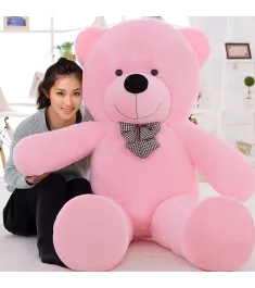 5 feet smiling giant teddy bear