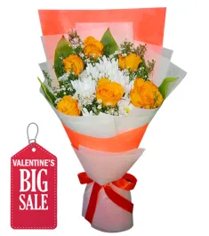 6 Orange Roses in Bouquet