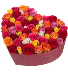 60 Heart Shape Mixed Color Roses