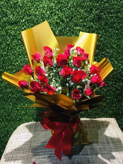 Two Dozen Red Roses in Bouquet to Philippines